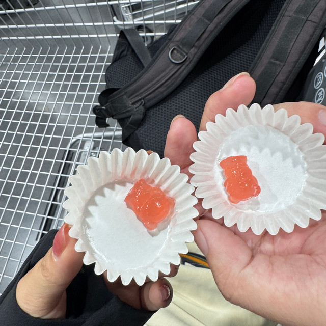 臭排骨、牙齿枣糕、24个月西兰花：山姆热搜的瓜，哪个是真的？