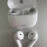 音质好，清晰度高，日常听歌全靠它！