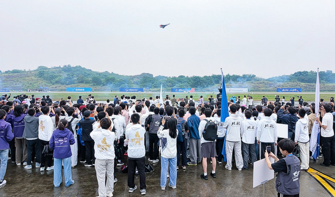 北航49枚空投、西工大扛大球:200所高校在自贡手搓飞机,越玩越猛