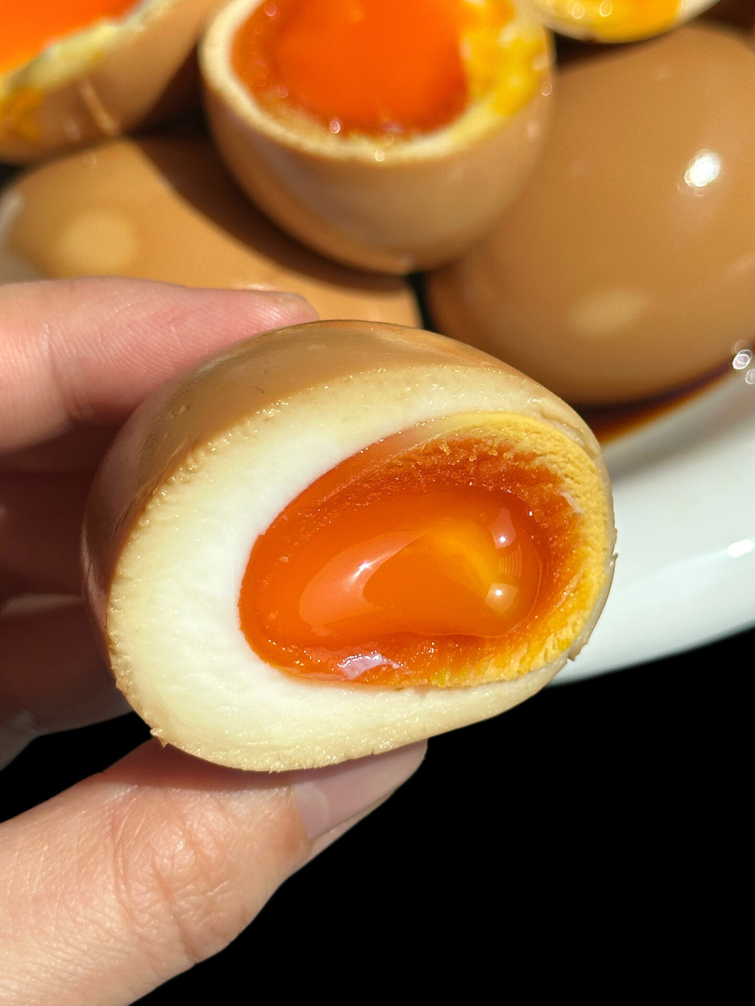 黄天鹅一块四一枚,“鸡蛋界爱马仕”这次值得囤吗