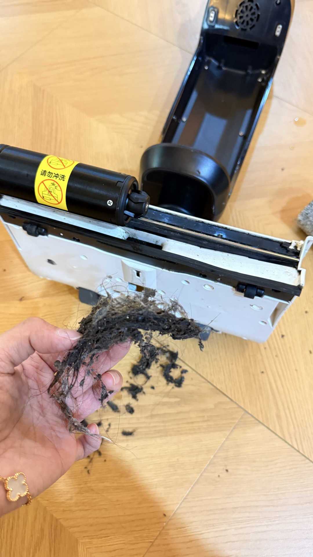 双11洗地机卖爆,有人却半年吃灰:差在你家地面是哪种脏