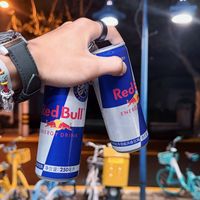 红牛的金罐都长一样，但里面装的根本不是一种东西