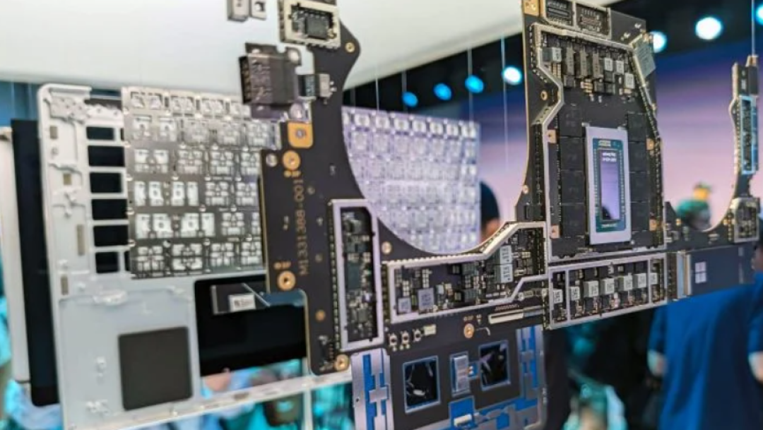 RTX Spark笔记本首发评测:AI过于彪悍!但不适合三种人