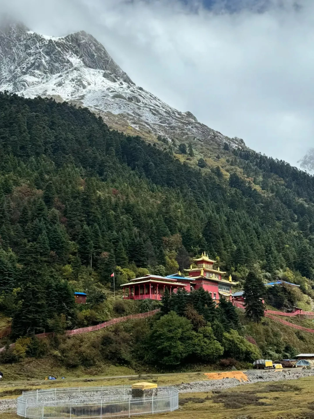折多山一场雪就劝返过车队:10月底电车进藏的窗口账,秋天攻略只有一半能抄