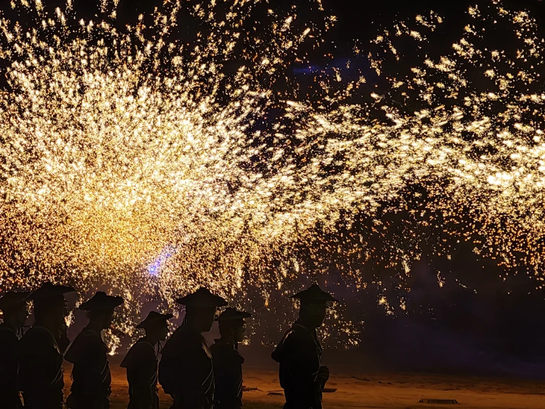 万岁山银票:有人两天赚1000两,有人逛一天一张没摸着