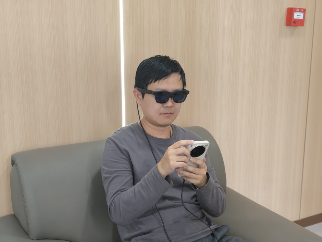 500度近视可调，把观影游戏带到眼前，VITURE Pro 2 使用体验