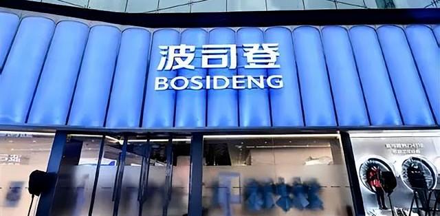 86克充绒卖2299，今年双11的羽绒服还值得等吗