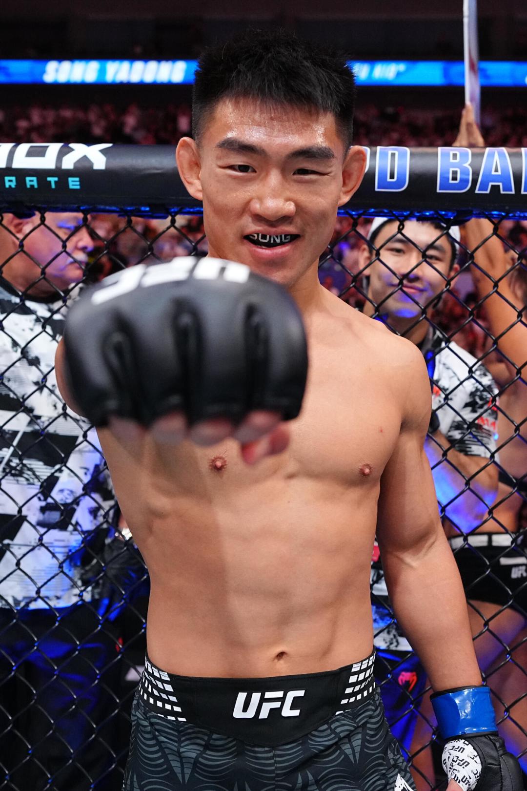 UFC 333这个凌晨:宋亚东的挑战权,已被对手提前