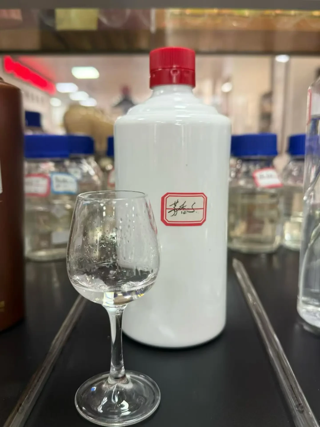 重阳下沙刚忙完:你这杯酱酒,其实是五年前的高粱