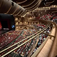清门事件十周年，曹云金跑起"双轨"：听云轩十城巡演排期、票价档与直播嘉宾名单全记账，去现场值不值、买票前先看这篇