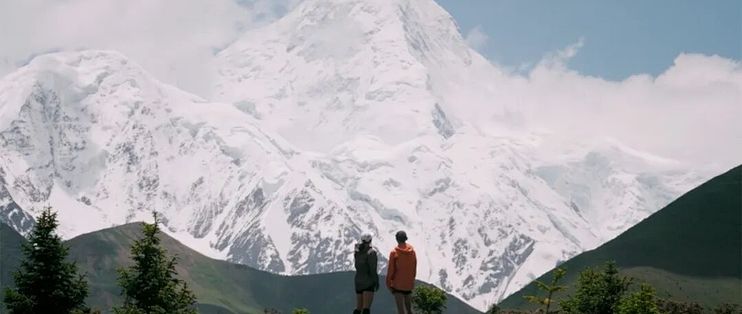 GORE-TEX：都说这根材料拉不得，他一怒拽出了“世纪之布”