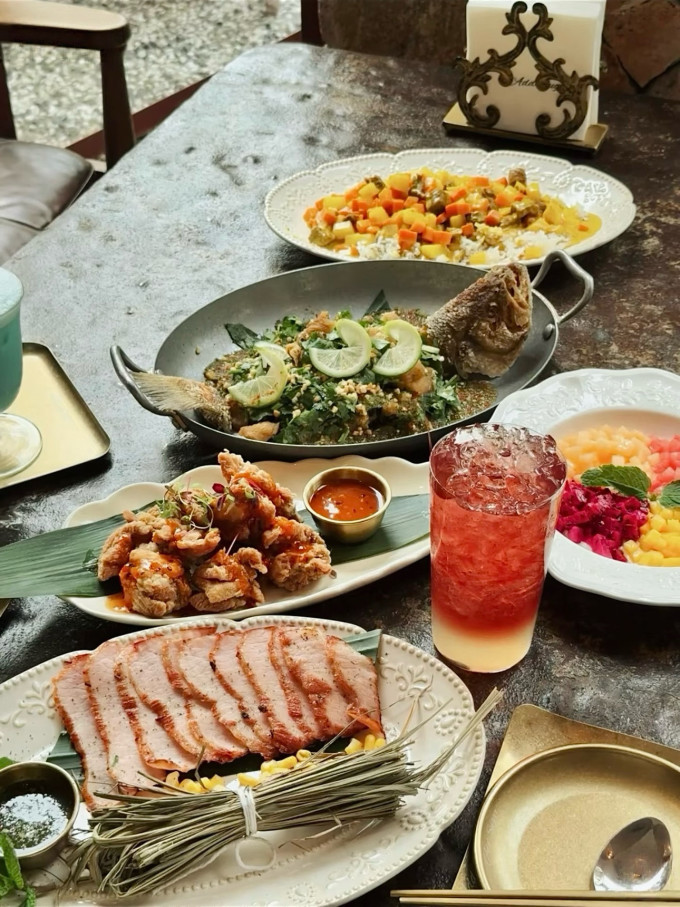 聚会餐饮