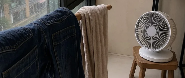 寒潮连阴雨，牛仔裤洗了还发臭？不是没洗净，是"潮湿时间"太长了