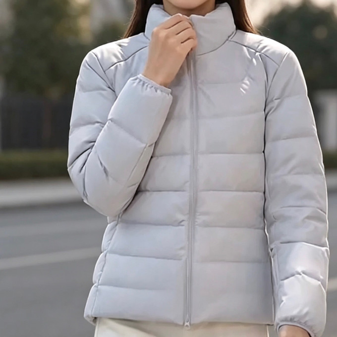 蕉下女士夹克