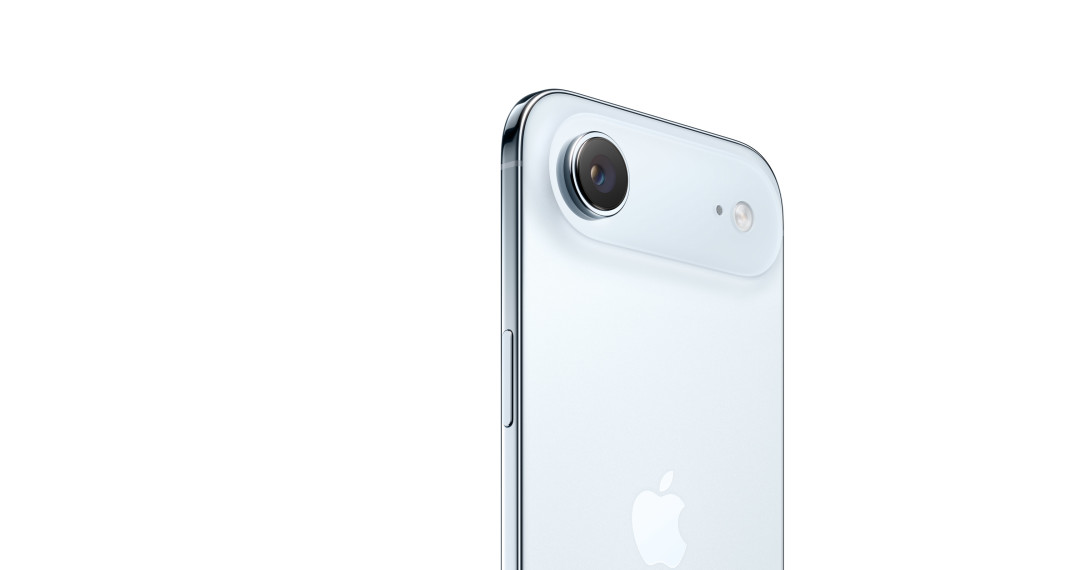 iPhone Air 回收价 3500:首发的人哭了,轻薄党反倒能捡漏