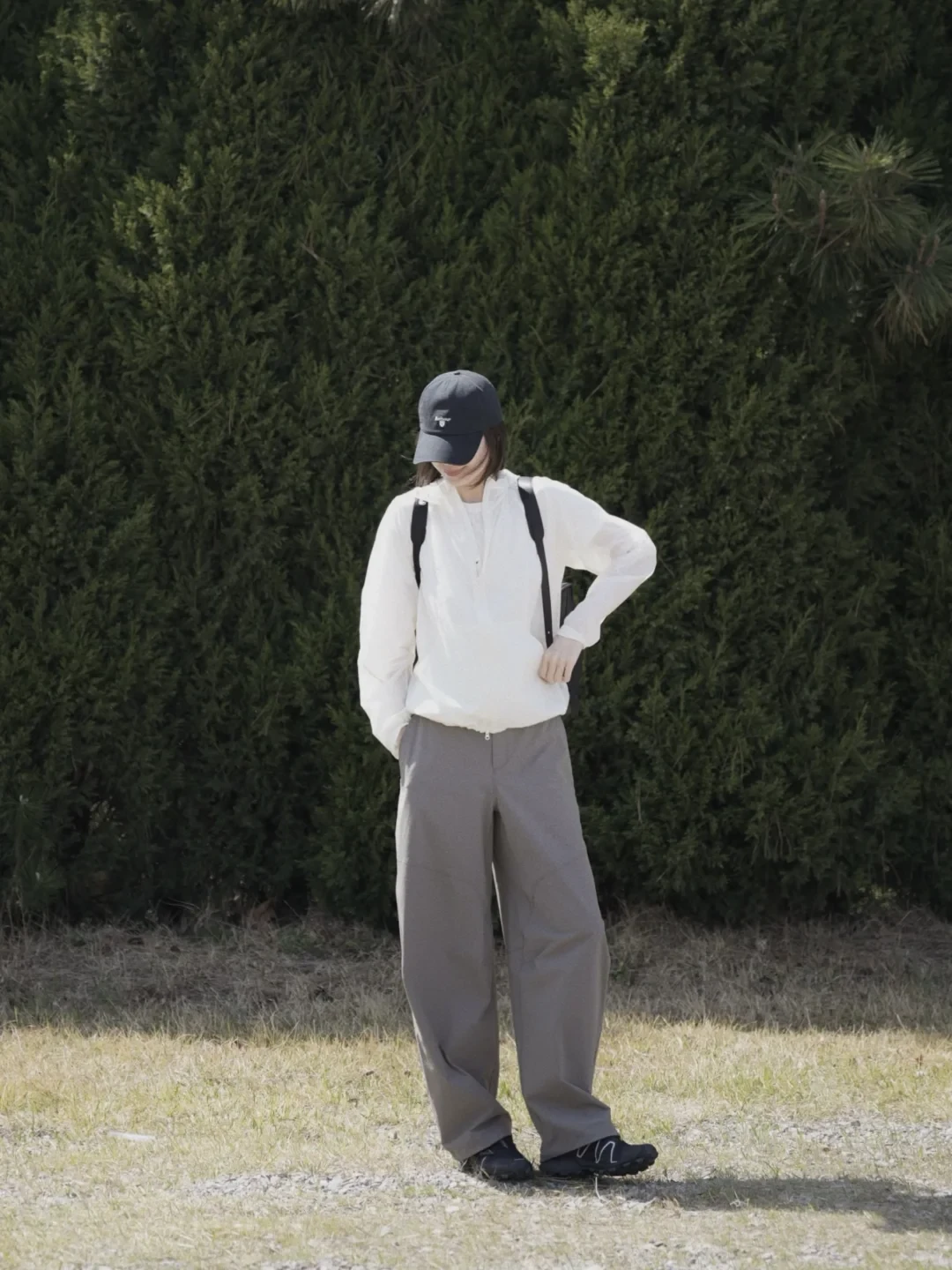 「汉服圈不认、户外圈说它漏水」：中式轻户外刷屏这个月，蹲第一件