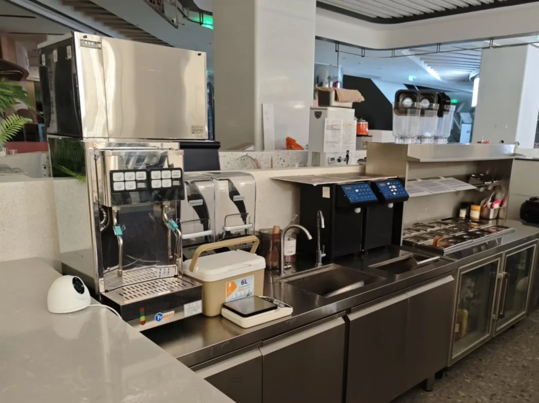 一年闭店超11万家：2026双11囤奶茶券前，先把闭店率和你的储值钱对一遍