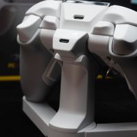 手柄底座自己组装？2.4G接收器竟然是底座本体？易速马绝影X20Pro