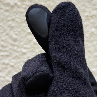 越防水的手套越冻手？双11下单前，先看懂膜、填充和触屏