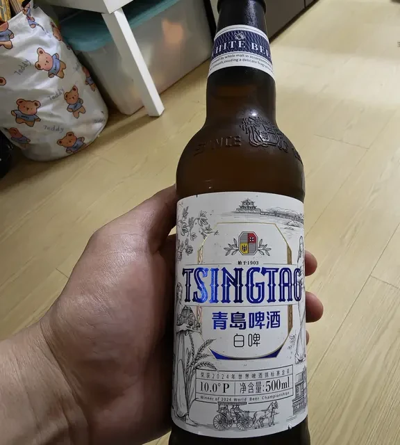 青岛白啤喝着淡、还发酸，是换配方了吗？把三个平台的讨论对完，变量其实就这四个