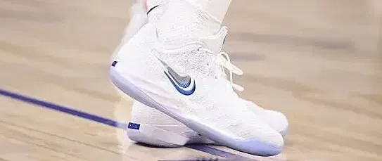 【NBA每日上脚】坎宁安，致敬克拉克还是逃避自己签名鞋？