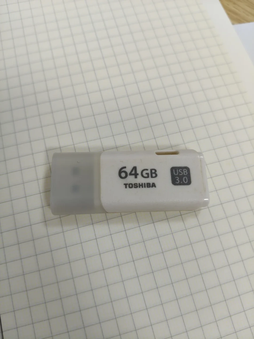 128G卖到177、小容量盘停产:AI存储涨价潮里,U盘成了最贵也最脆的存储