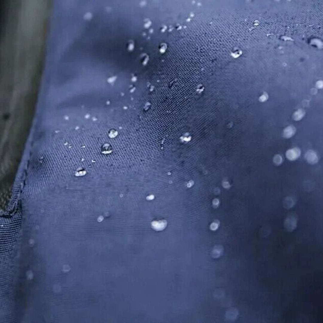 GORE-TEX:1969年拉错的膜,管了冲锋衣50年