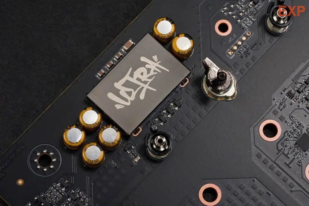 七彩虹iGame X870E ULTRA-S V14评测：很有料的低价X870E主板