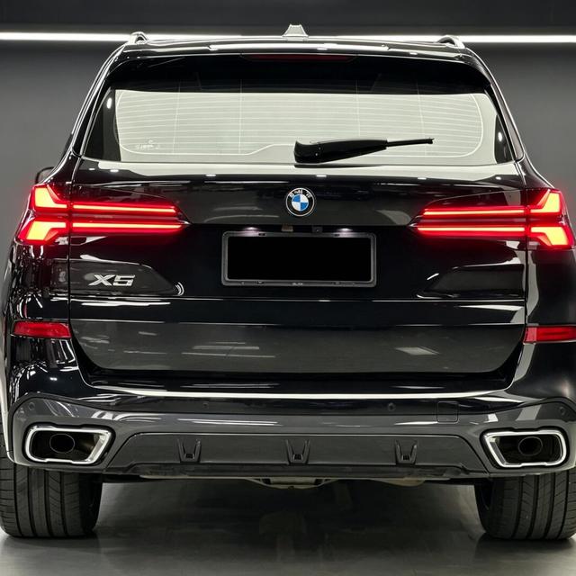 X5裸车跌到42.8万：现金牛最后的"清库窗口"，是抄这半年还是等换代？