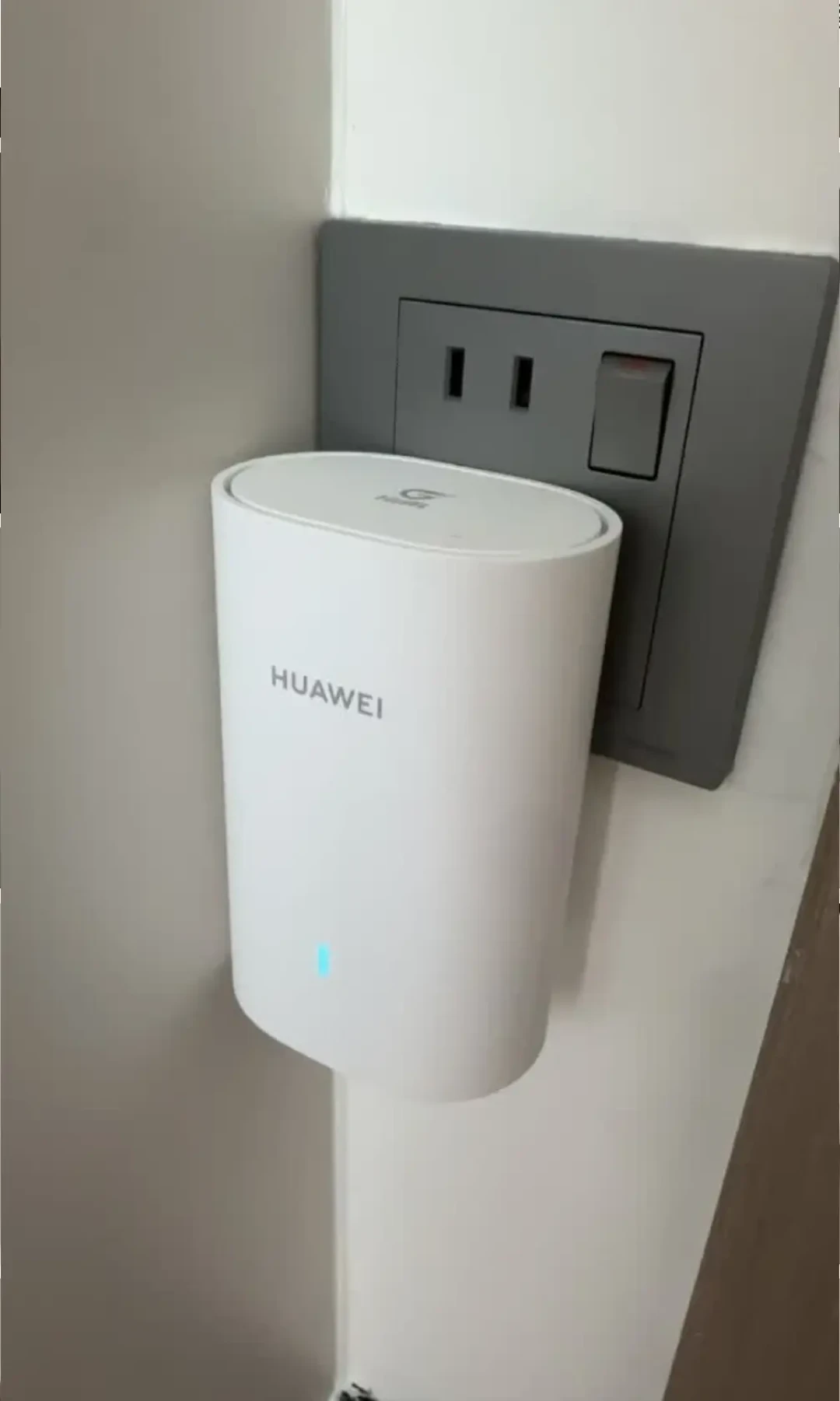 “电线当网线”？没预埋网线的全屋WiFi，先弄清这3个坑再买