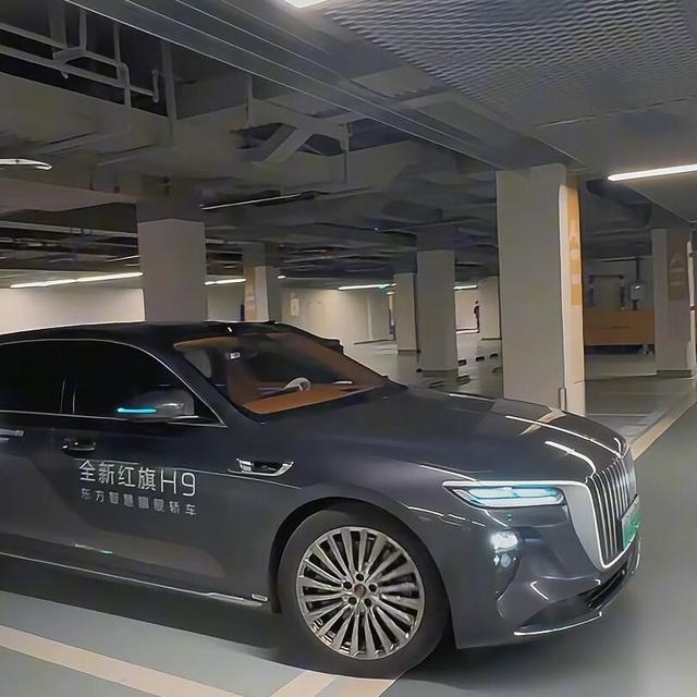 华为乾崑智驾ADS 5 Max实测：车位到车位真能全程脱手吗