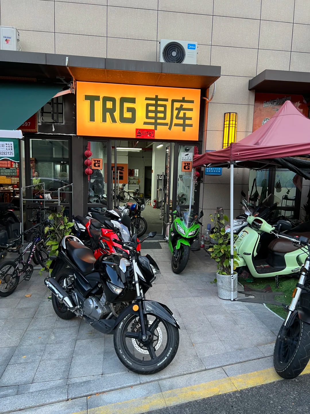 凯旋官降1万9、川崎砍到3万、GSX250R跌到1万8：摩托