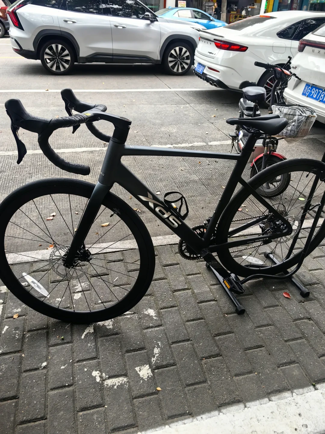 AD350