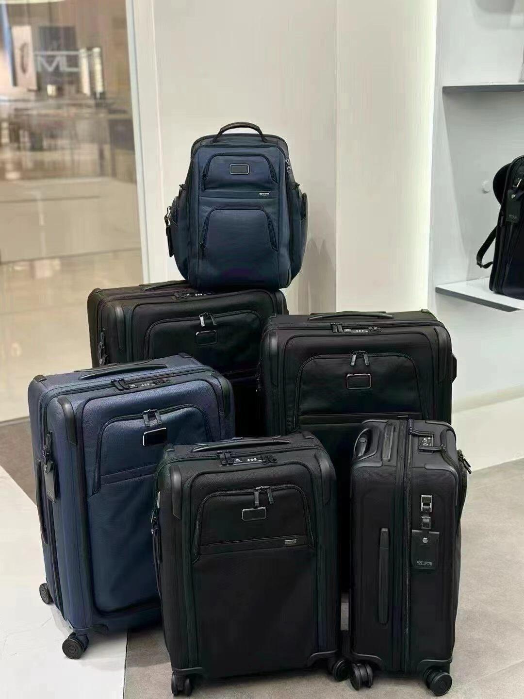 TUMI Alpha4大号值不值6500?轻了、顺了,容量却没惊喜