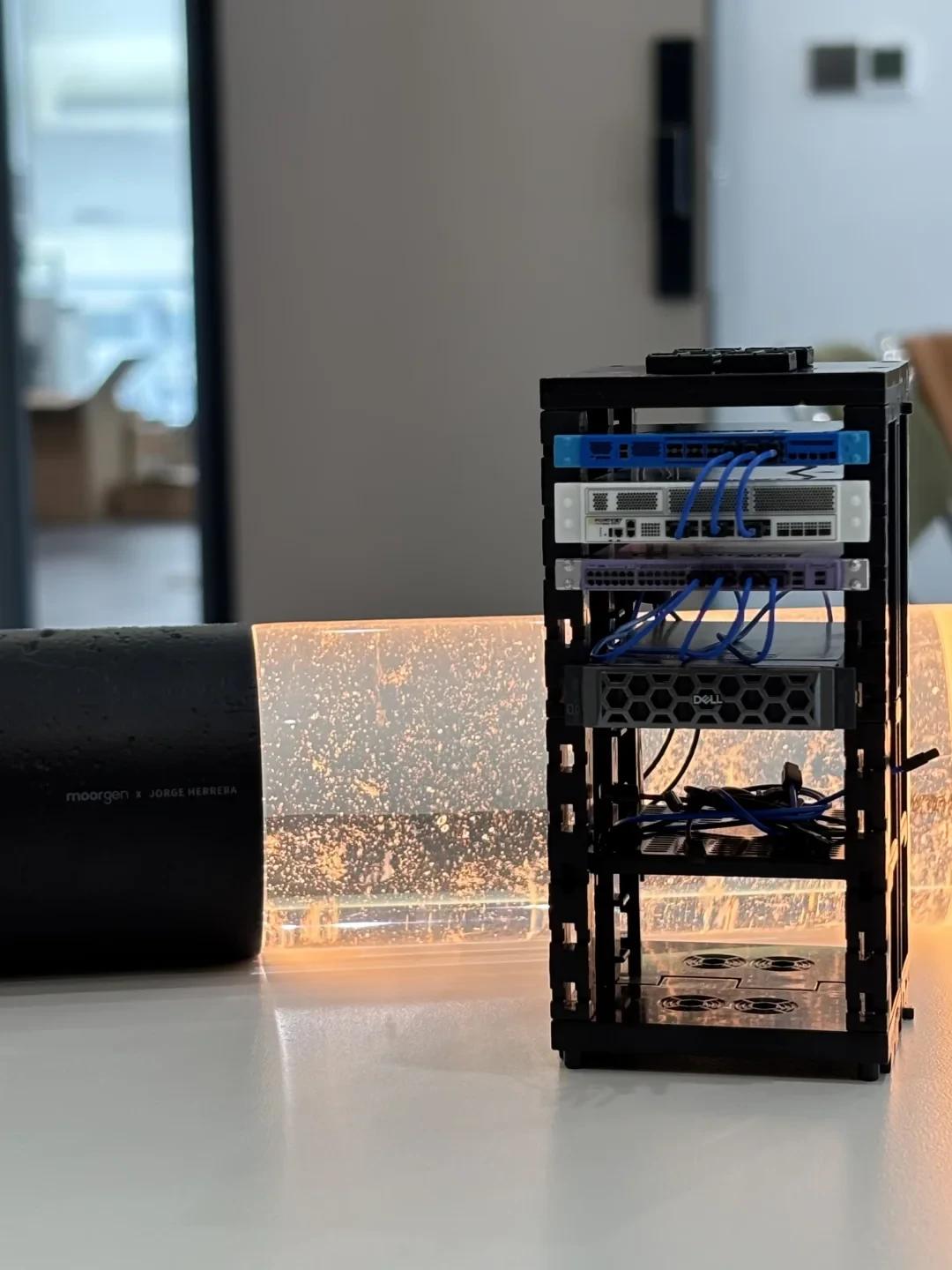 UniFi到货那晚,先别急着划VLAN:小红书收藏最高的那批帖子,全是翻车现场