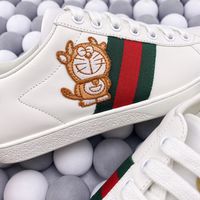 GUCCI哆啦A梦联名板鞋真实测评