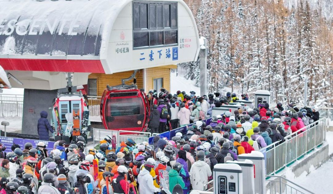 「羽绒裤就够了」撞上「138元租全套」:双11滑雪装备对账党,付尾款前先把租价、价梯、折旧这三本账对完