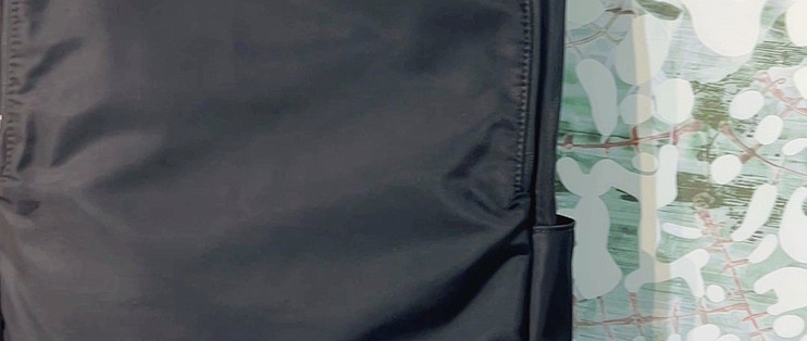 十七点三英寸电脑仓 大屏游戏本和设计本的刚需
