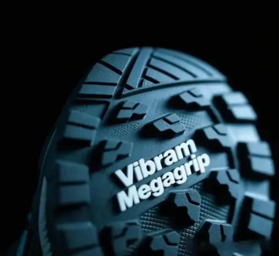 双11买徒步鞋别只盯那块黄标:Vibram、Contagrip、马牌、GCU七家大底的抓地、耐磨和溢价账,我一次摆平