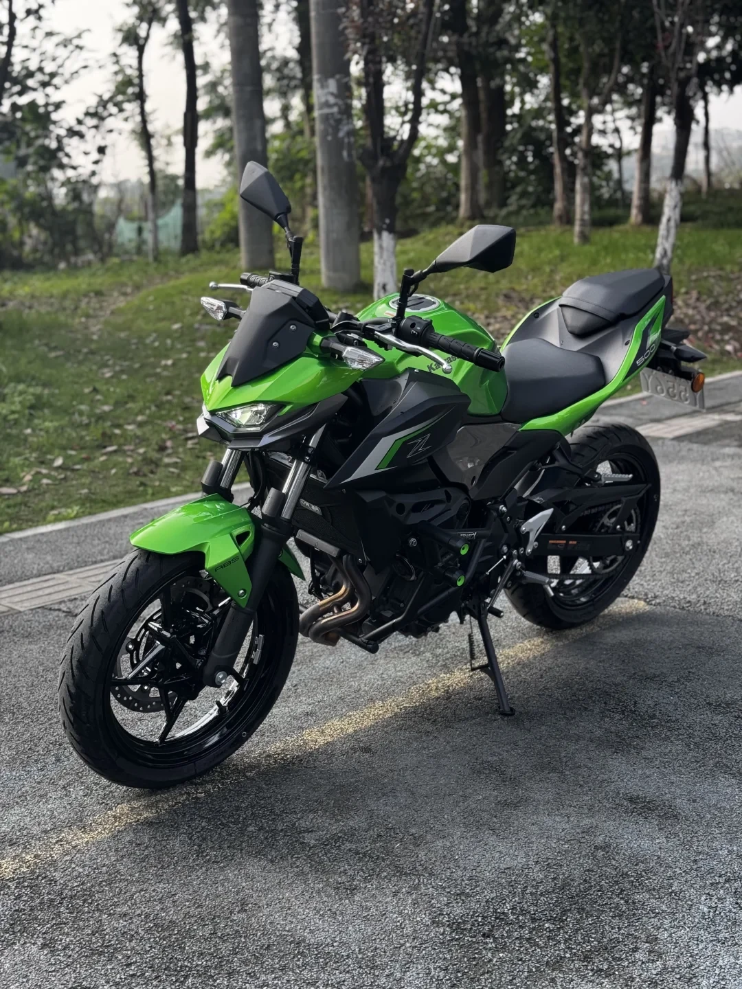 忍500清到29800、Z500仍挂44800:同平台街车贵过仿赛一万五,这台川崎是怎么卖尴尬的