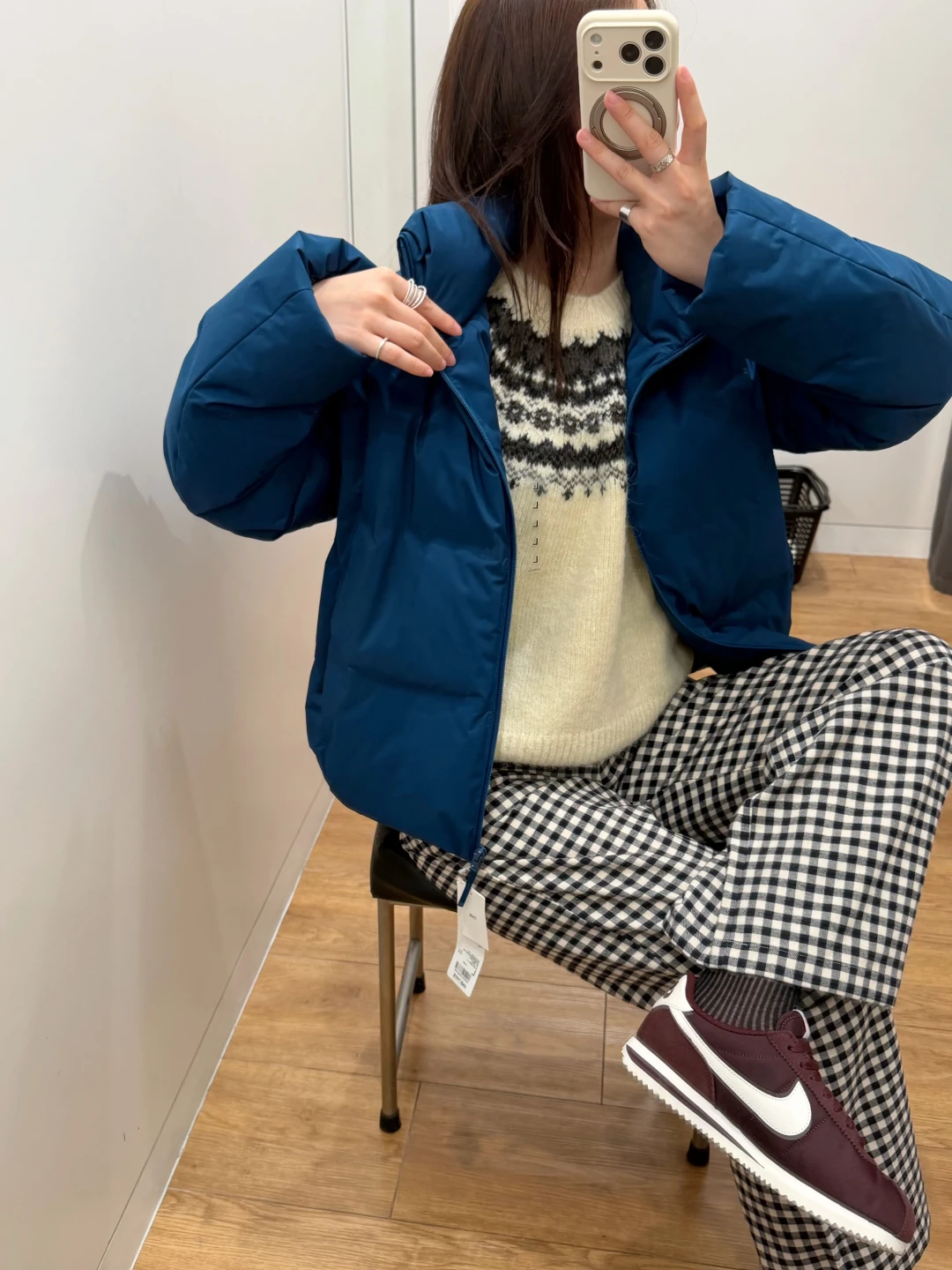 优衣库羽绒服试穿