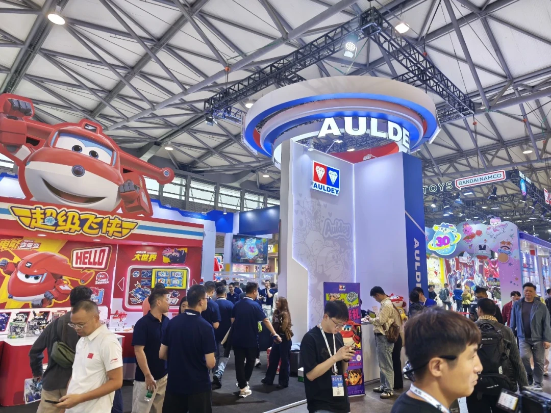 两天打卡35个展位，国产玩具供应链把我逛服了