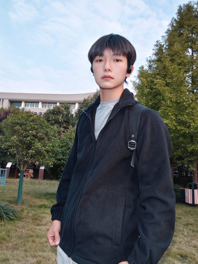 男士卫衣