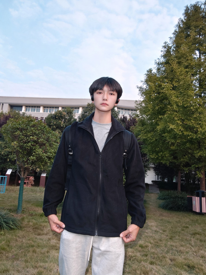 男士卫衣