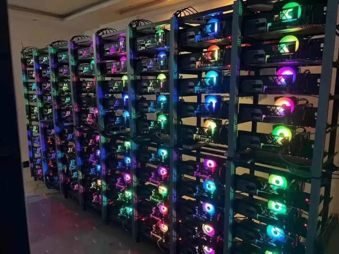 当DDR4太贵，跑AI的人纷纷回头玩X99：LRDIMM别买