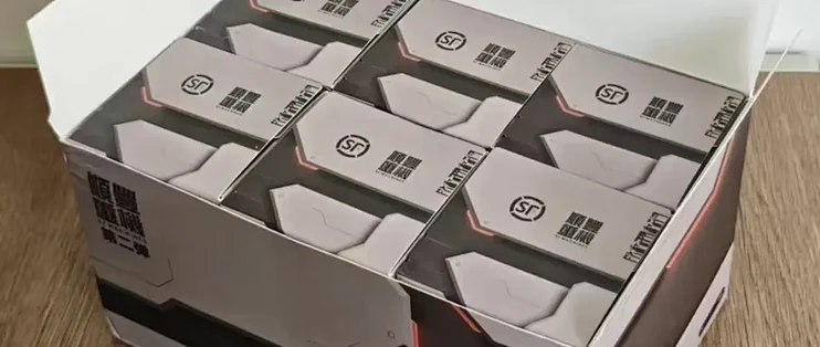 大量“机甲盲盒”流入闲鱼！来自快递巨头，单个最低30元