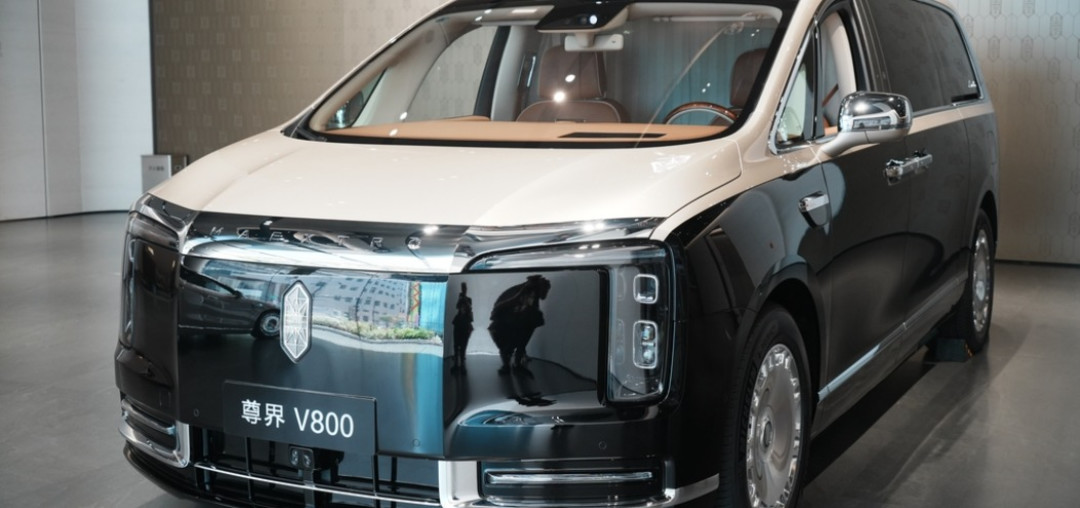 「尊界V800踏板被踩断了」撞上「工信部新规:不低于3万公里」:双11比车对账党,锁单前先把尺子、禁止清单、时间表这三本账对完