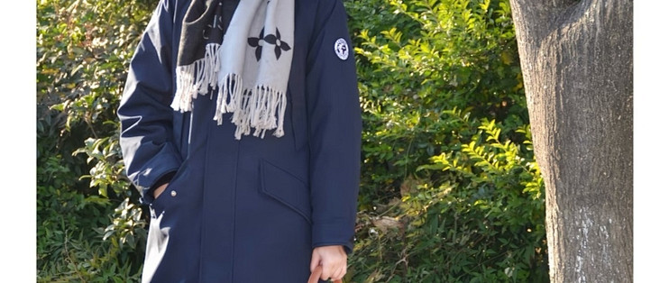 兼顾保暖与版型的户外羽绒服