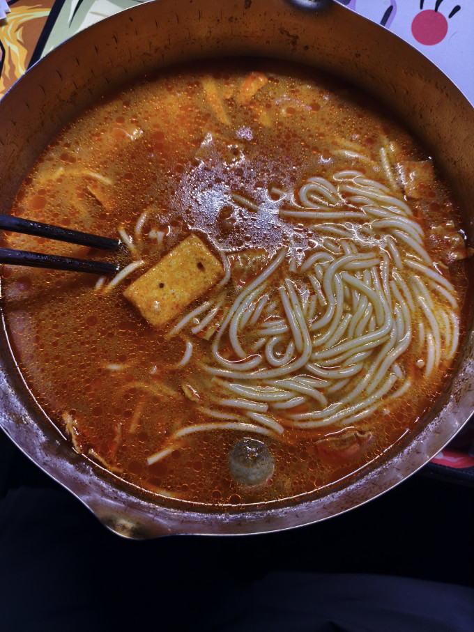 三只松鼠方便速食