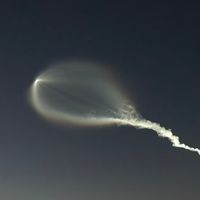 火箭尾迹形成夜光云：10月23日北方夜空的光带从何而来，下一次怎么看到